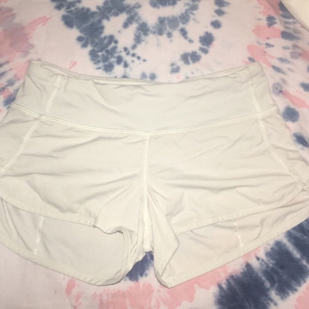 Lululemon white shorts size 2